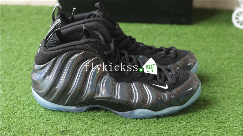 Nike Air Foamposite One Hologram